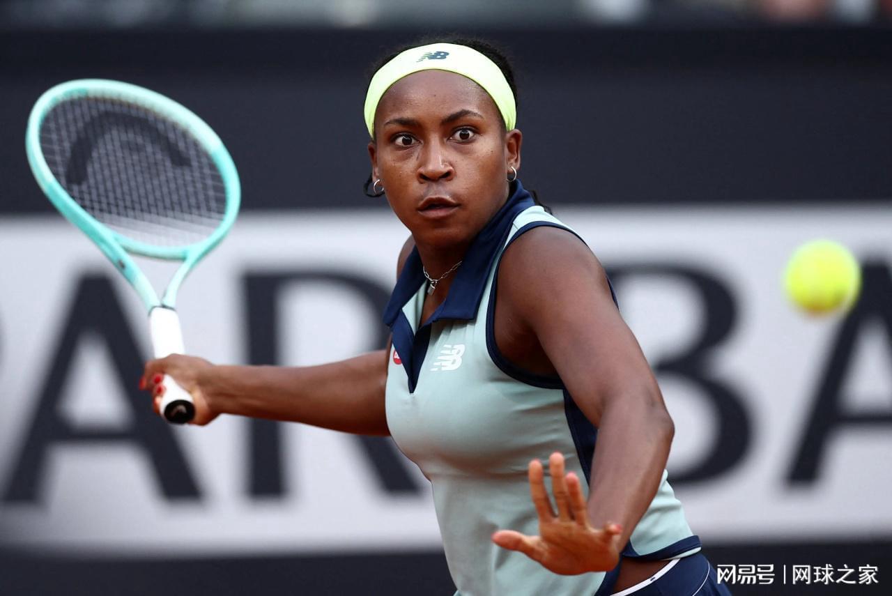 星空体育官网-神奇不再!穆霍娃定律失效,高芙澳网八强饮恨